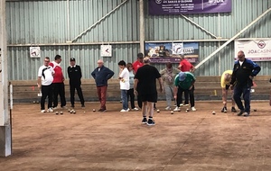 entraînements au boulodrome couvert les jeudis